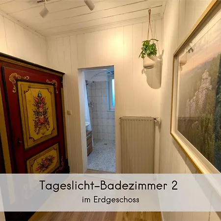 Holiday home Waldhaeuschen - Bis 10 Personen, 4 Schlafzimmer, 2 Baeder, Tischkicker, Kostenlose Parkplaetze, Wlan, Smart-tvs