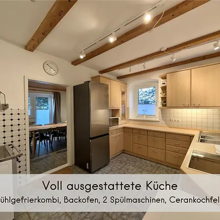 Waldhaeuschen - Bis 10 Personen, 4 Schlafzimmer, 2 Baeder, Tischkicker, Kostenlose Parkplaetze, Wlan, Smart-tvs Holiday home Mehlmeisel