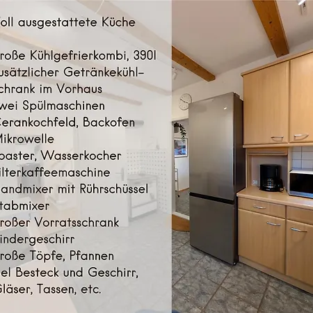 Holiday home Waldhaeuschen - Bis 10 Personen, 4 Schlafzimmer, 2 Baeder, Tischkicker, Kostenlose Parkplaetze, Wlan, Smart-tvs Mehlmeisel