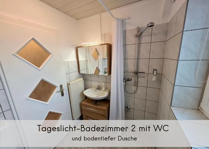 Waldhaeuschen - Bis 10 Personen, 4 Schlafzimmer, 2 Baeder, Tischkicker, Kostenlose Parkplaetze, Wlan, Smart-tvs *