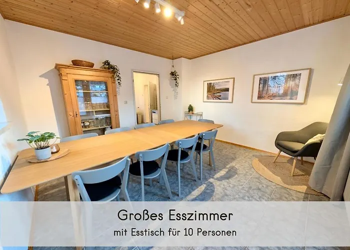 Waldhaeuschen - Bis 10 Personen, 4 Schlafzimmer, 2 Baeder, Tischkicker, Kostenlose Parkplaetze, Wlan, Smart-tvs * Mehlmeisel